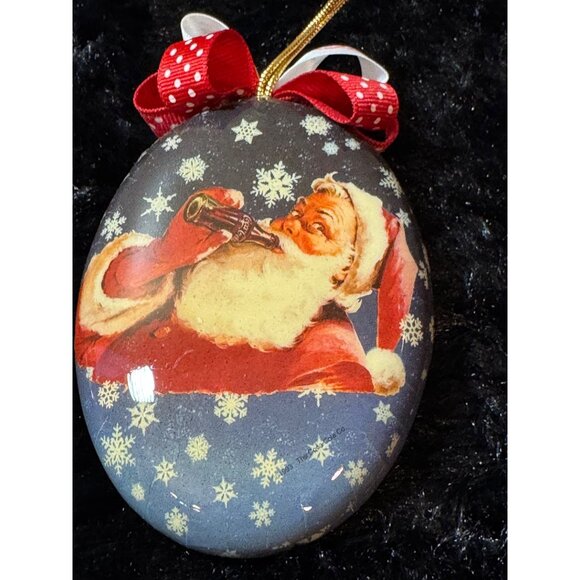 Vintage 1993 Coca-Cola Brand Santa Ornaments Set Of 4 Round And Oval - Picture 12 of 14